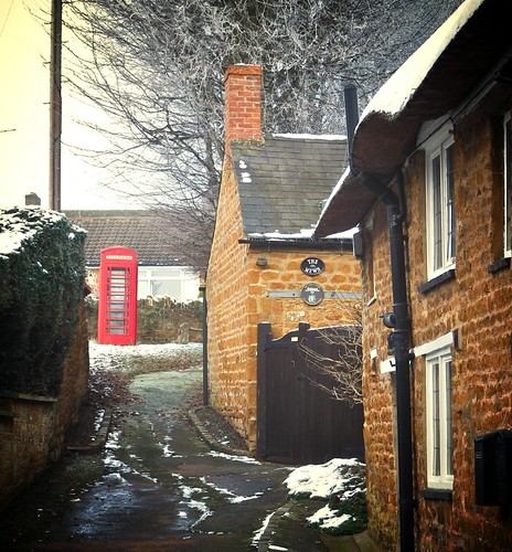 winter snow history architecture village snowy northamptonshire frosty architectural historic alleyway historical northants telephonebox icey kettering telephonekiosk stonecottage thorpemalsor mickyflick