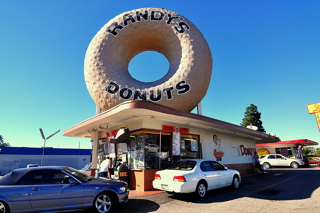 Randy's Donuts - Inglewood - Los Angeles