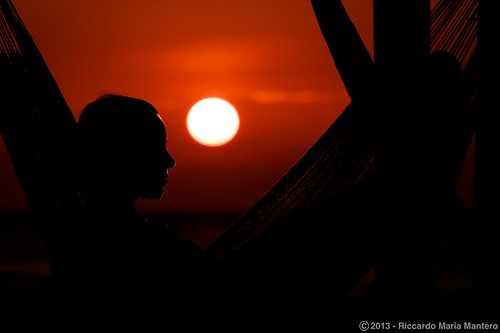 travel sunset red sea summer vacation sun holiday black lines silhouette america mexico geometry profile monochromatic hammock caribbean contour messico caraibi holbox afsvrzoomnikkor70300mmf4556gifed
