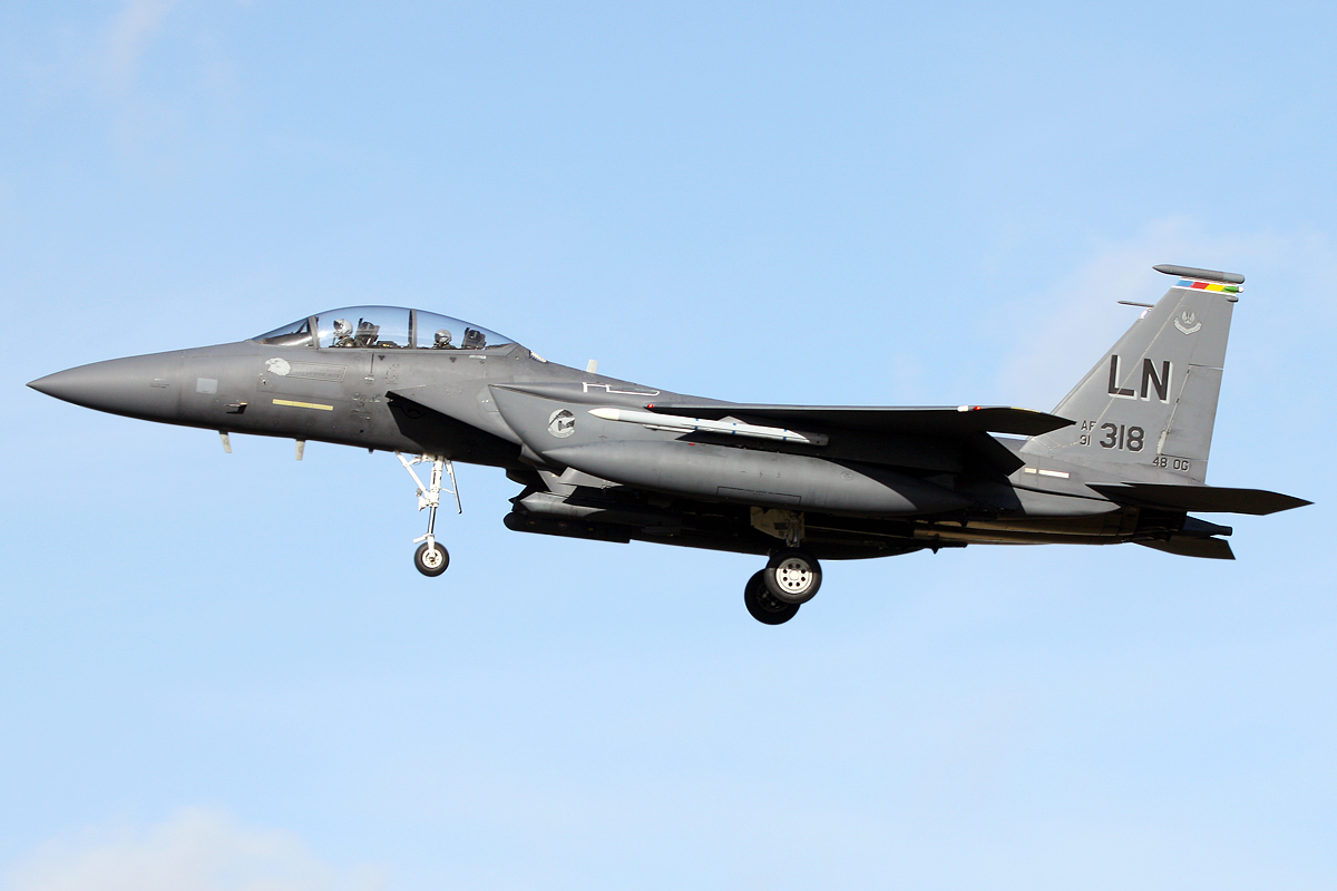 RAF Lakenheath 21 02 2014 FighterControl   12717109733 5d84e67bb0 O 