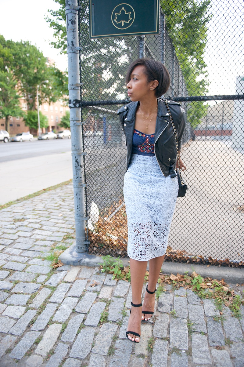lace pencil skirt
