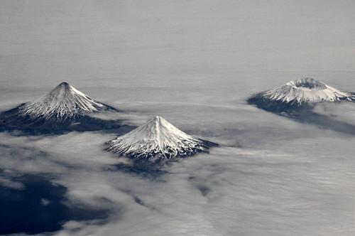 alaska volcano aleutianislands islandsoffourmountains