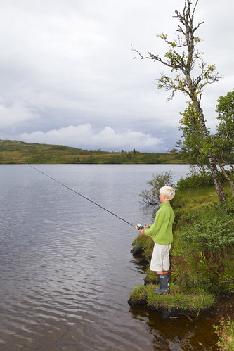 summer vacation barn sweden north sverige semester jämtland vandring sommar fjällen fiske fiska pojke storlien jämtlandsfjällen nordersandtjärn