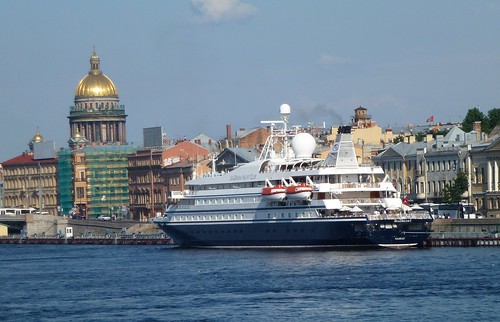 SeaDream in St Petersburg (HR)