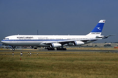 Kuwait Airways A340-313 9K-ANC LHR 12/08/1995