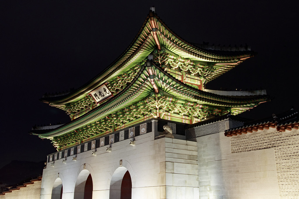 Gwanghwamun Gate in Midnight