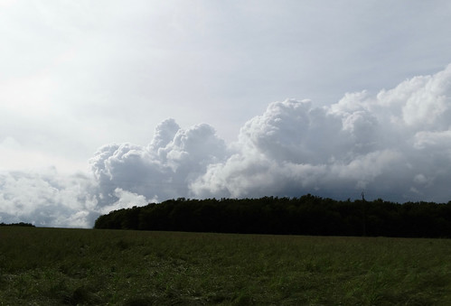 clouds storm rain cumulonimbus nuage weather fonterland indre france 2016 rockwolf