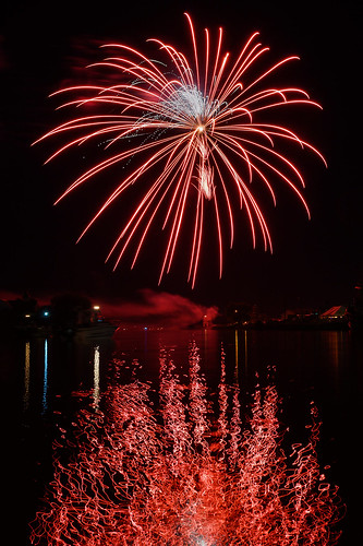 Red, Fireworks, July 4th, Water, Reflection