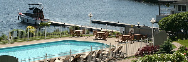 Viamede-resort-pool