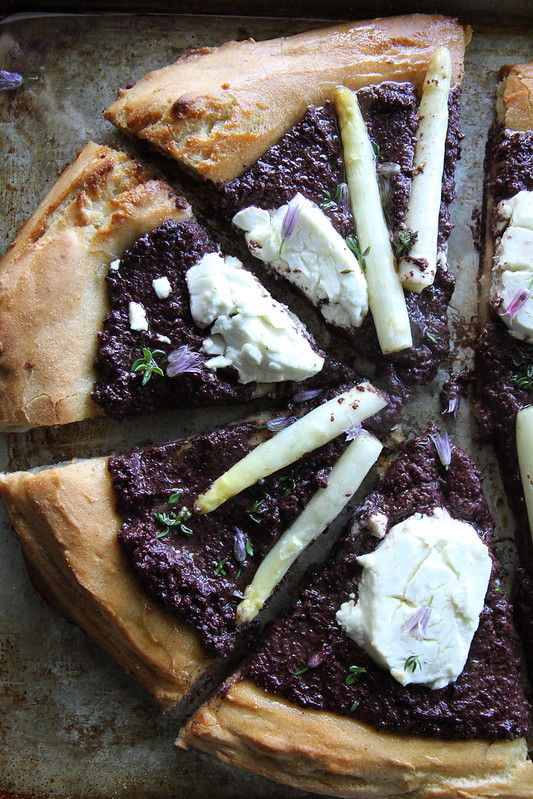 Olive Tapenade, White Asparagus and Goat Cheese Pizza
