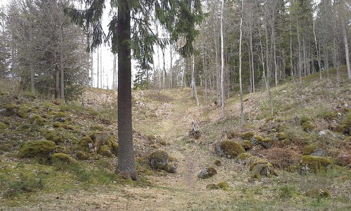 archaeology stone wall ancient ruins fort hill pile hillfort sacredplacesoffinland