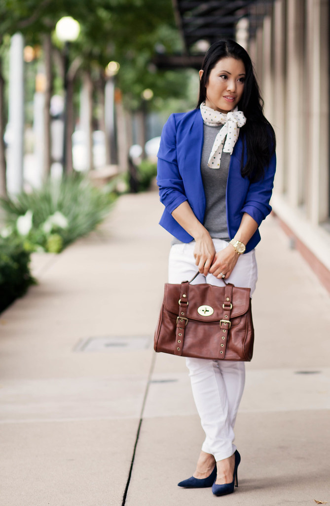 cobalt blazer, gray polka dots, white skinny jeans, alexa mulberry "look for less" outfit #ootd | petite fashion
