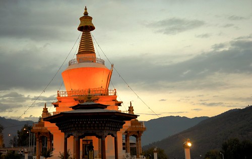 sunset bhutan stupa thimphu explored memorialchorten pallabseth