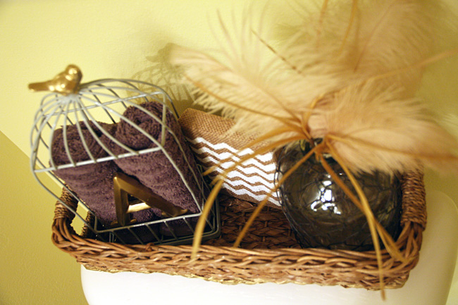 Top-view-of-basket