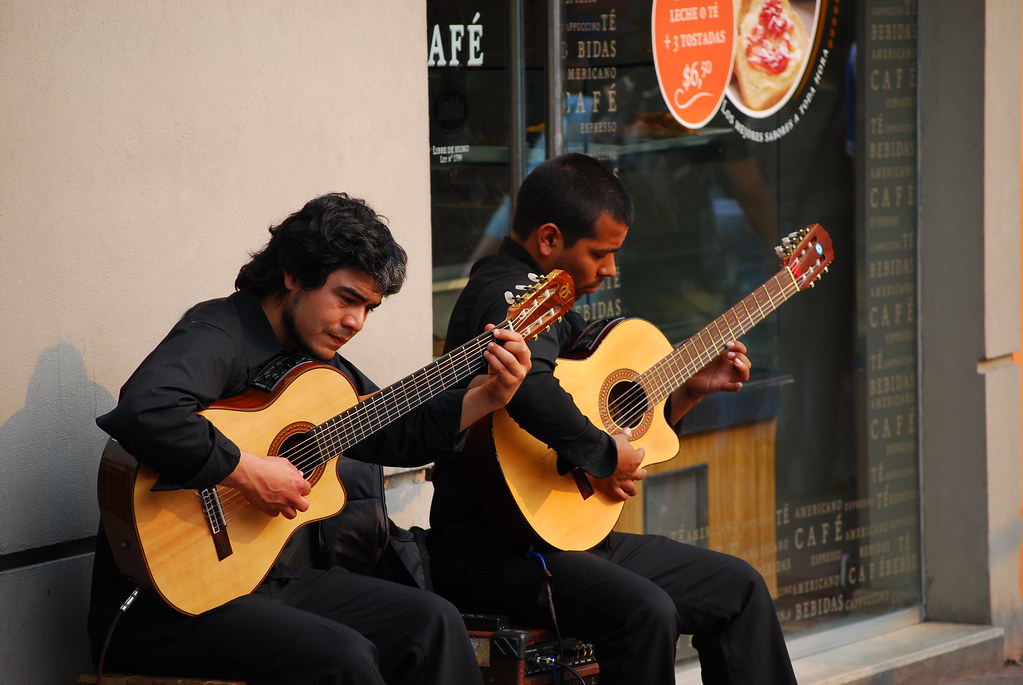 Guitarristas en Recoleta
