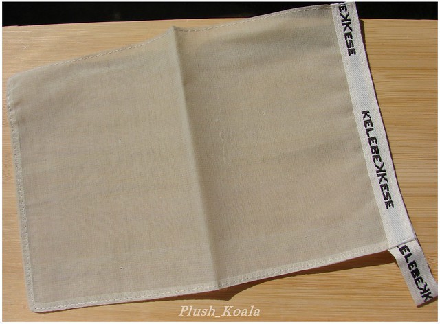 Шелковые рукавички Kese для пилинга тела и лица + турецкое мыло-бельди DSC00045