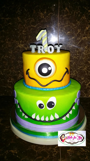 Monster Inspired Themed Cake by Soffia Amarilla