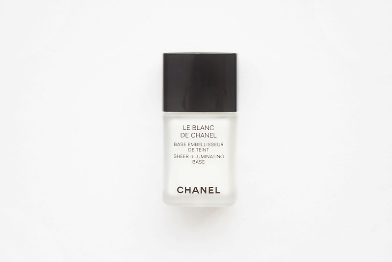 Le Blanc De Chanel