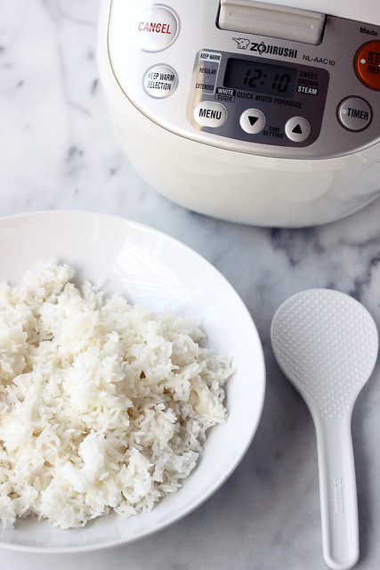 Giveaway: Perfect Rice Every Time with the Zojirushi Rice Cooker and Warmer
