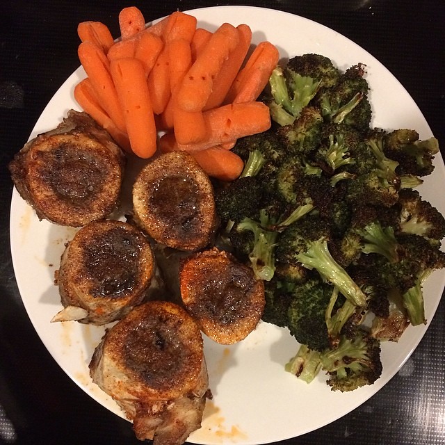 Day 6, #Whole30 - dinner (roasted broccoli, steamed carrots, & roasted bone marrow)