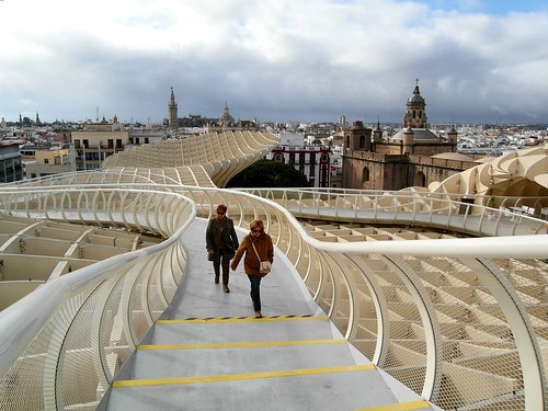 travel tourism church weather clouds square sevilla spain europe cityscape view rooftops cathedral walk curves centro landmark panoramic seville tourists andalucia structure walkway modernarchitecture citybreak honeycombed metropolparasol plazadelaencarnacion jurgenmayer wb2000 tl350