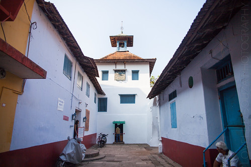 Exploring the Paradesi Synagogue and the Jew Town in Mattancherry