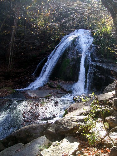 autumn virginia waterfall roaringrun 2013