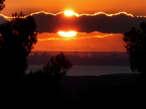 sunset soleil aixenprovence provence canigou saintcannat trévaresse