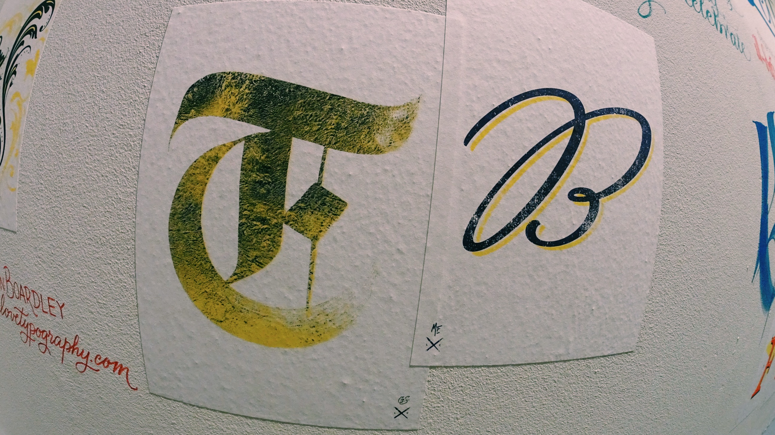 On the Wall - Lettering versus Calligraphy