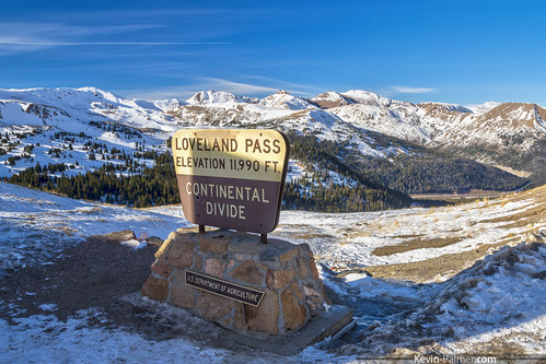 november blue autumn sky white snow mountains cold fall sign clouds evening high colorado snowy altitude rocky continental sunny snowcapped clear alpine dillon peaks elevation polarizer i70 lovelandpass divide interstate70 highway6 tamron1750mmf28 pentaxk5