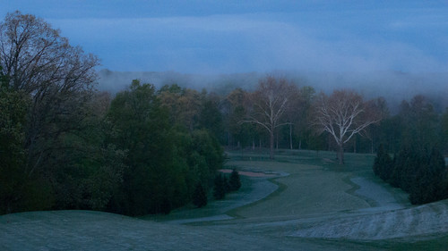 morning usa golf frost michigan unitedstatesofamerica beforesunrise otsego allegancounty beechpoint golfmarathon lynxgolfcourse