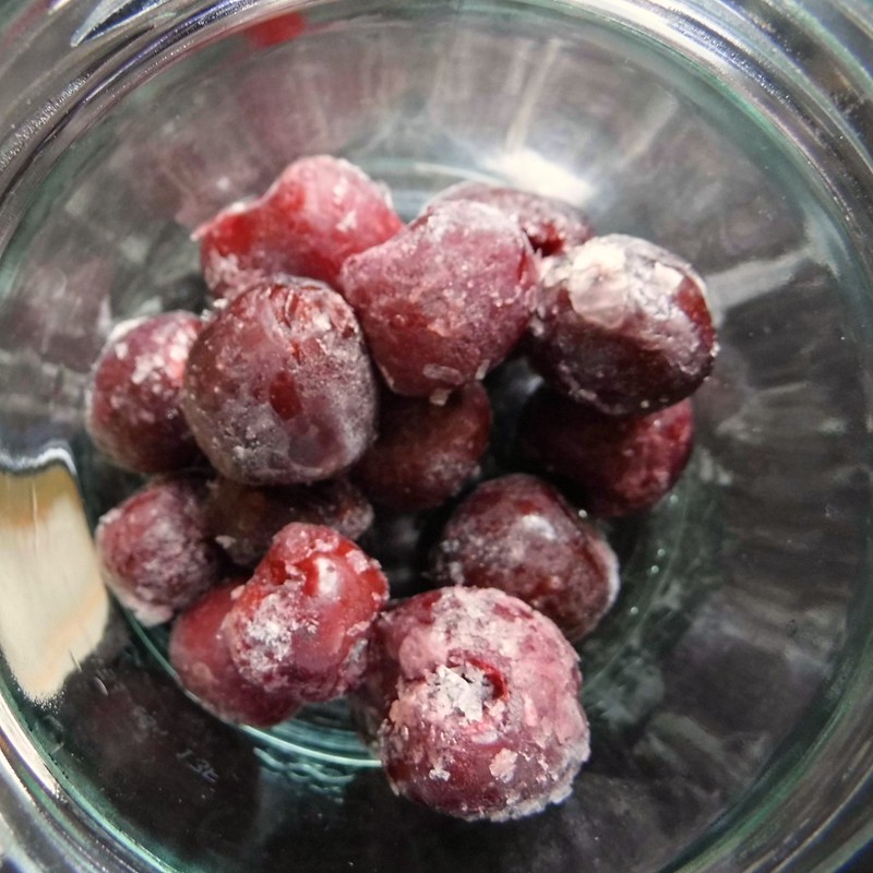 Frozen cherries breakfast