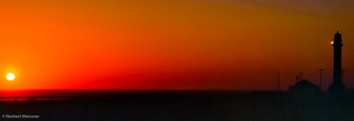 california sunset red orange lighthouse color rot film nature northerncalifornia yellow landscape lighthouses sonnenuntergang kodak slide slidefilm gelb roadtripusa kodachrome kr polarizer nikonfe leuchtturm nationalgeographic kodachrome64 pointarenalighthouse ptarenalighthouse nikkor85mmf20lens