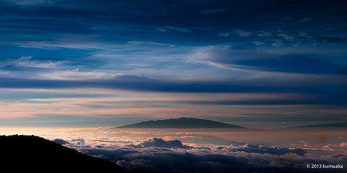 morning autumn sky usa reflection nature clouds canon dawn hawaii break pacific maui haleakala ハワイ dslr ze アメリカ合衆国 eos5dm2 クラ