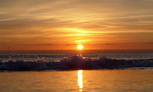 morning sea sky españa sun sol mañana beach valencia sunrise reflections mar spain playa alicante amanecer cielo reflejos salidadelsol lx7 playadesanjuan lumixlx7 panasoniclumixlx7