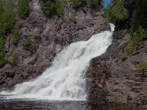 minnesota river waterfall falls northshore gorge caribou wayside highway61