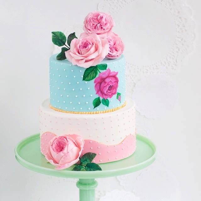 Cake by CakesAndCookies Cupcake Wrappers