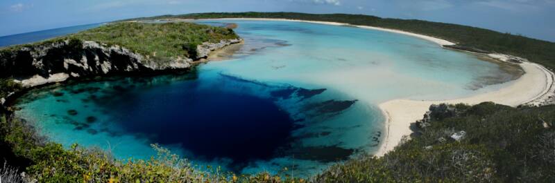 EL AGUJERO AZUL MAS PROFUNDO DEL MUNDO DEAN´S BLUE HOLE, Buceo-Bahamas (1)