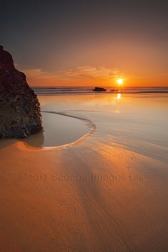 ocean longexposure sunset sea seascape west film beach pool canon landscape book golden coast pond sand paradise cornwall play tide low country steps competition tropical 5d title filters tidal 1740mm starburst inorganic bedruthan carnewas countryfile leefilters iplymouth twogiantscoops