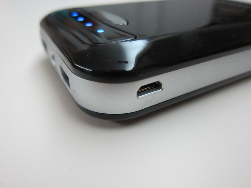 Anker Astro E4 - Micro USB Input Port For Charging Itself