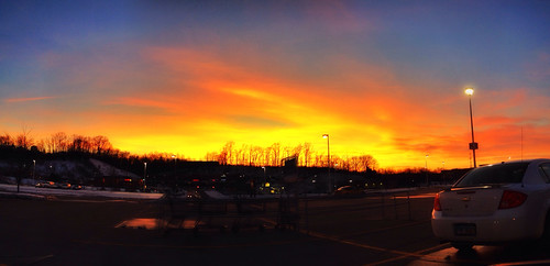 snapseed iphoneedit 2014 handyphoto phoneography iphoneography mobileography iphone4s tree trees blue orange autostitch sky app skies silhouette jamiesmed sunset sun light geotagged geotag iphonephoto cincinnati ohio midwest iphoneonly january panorama pano winter mobilography