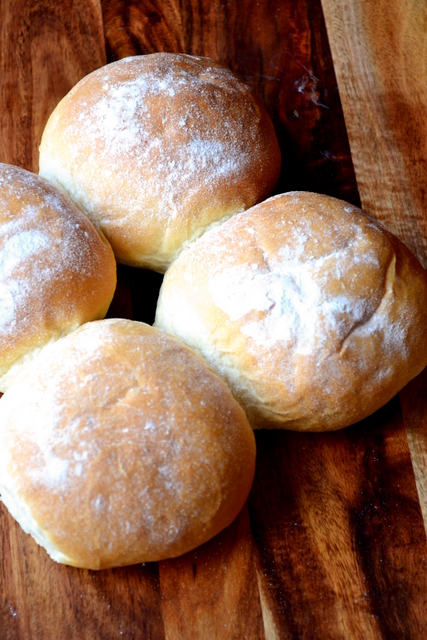 Recipe for White Bread Rolls