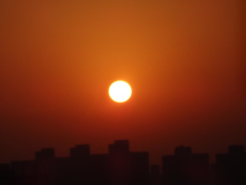 china morning light red sky orange sun sunrise shanghai 140102