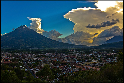 city sunset america mesoamerica atardecer volcano town agua view dusk guatemala hill central ciudad antigua cerro cruz vista viewpoint mirador volcan centroamerica sacatepequez