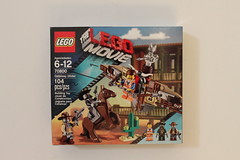 The LEGO Movie Getaway Glider (70800)