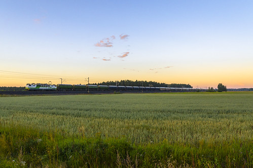 vr finnishrailways sr1 electric locomotive freight train t3079 summer early morning sunrise finland southern ostrobothnia landscape field nikon d7000