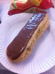 #VEBR13 Yummo chocolate eclair for lunch :-D