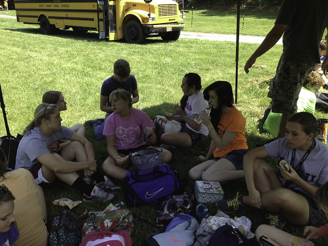 Students from Gate City Elementary enjoy lunch in the park