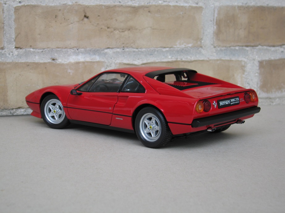 Kyosho 1:18 Ferrari 308 GTB Quattrovalvole | DiecastXchange Forum