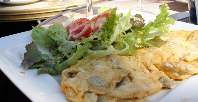 En paris guide: omelett